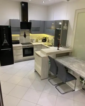 Castle Hill Safari Apartment
