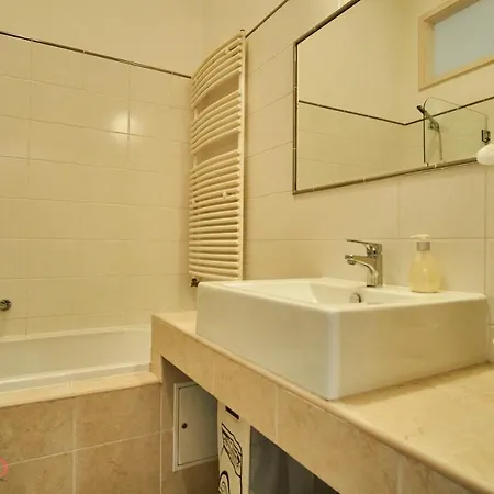 Apartment M52 - Hostaid Budapest