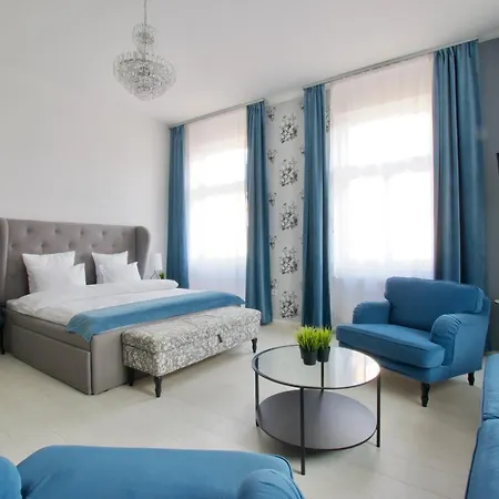 Premium By Hi5 - Astoria Square Appartamento