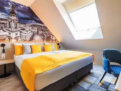 Impulso Fashion Otel Budapeşte