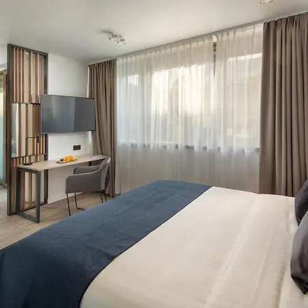 Cortile - Adults Only 4* Βουδαπέστη