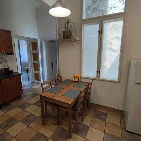 Apartment Hun Galeria