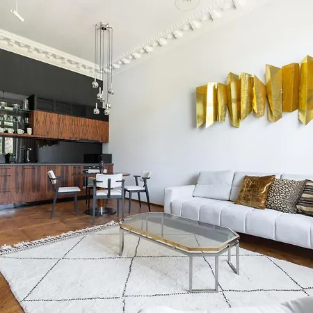 Designer Dream With Stunning View Lägenhet *