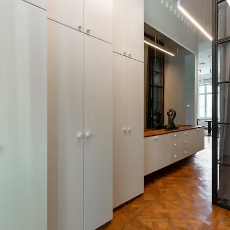 Designer Dream With Stunning View Lägenhet *