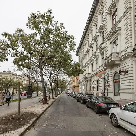 Apartment Andrassy 53 2bedroom Center Budapest