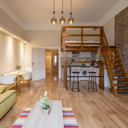 Andrassy 53 2bedroom Center Apartment