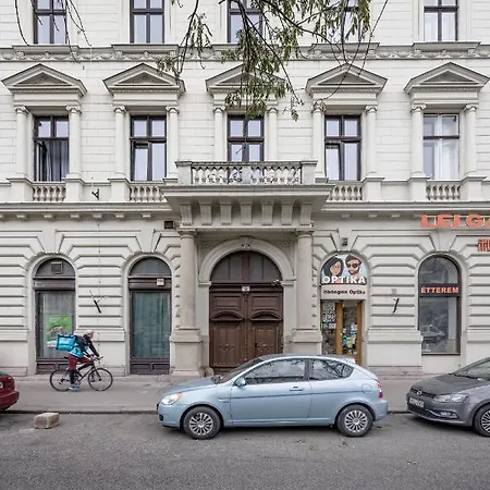 Andrassy 53 2bedroom Center Apartment
