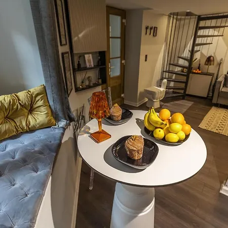 Bobo's Luxury Apartment