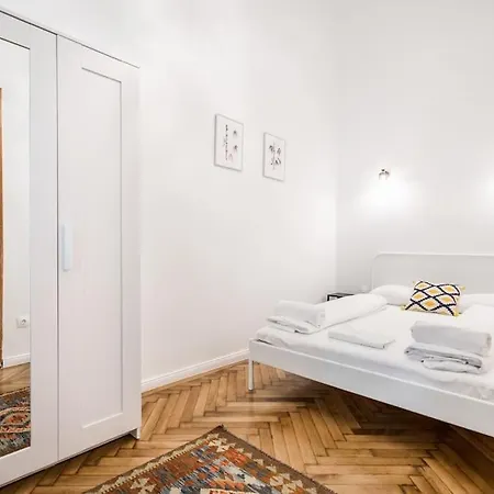Apartment Krudy Gyula Stunning Fancy Downtown Spot With 2 Br Budapest