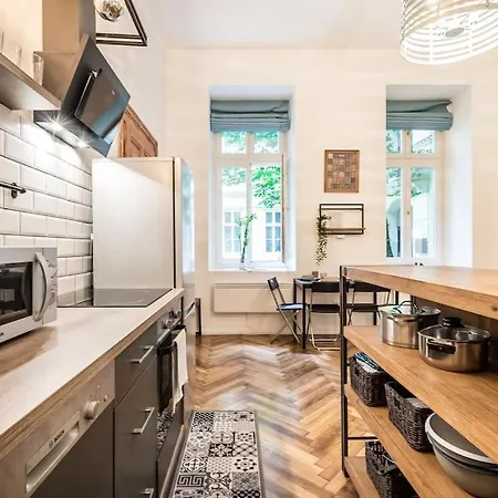 Apartment Krudy Gyula Stunning Fancy Downtown Spot With 2 Br