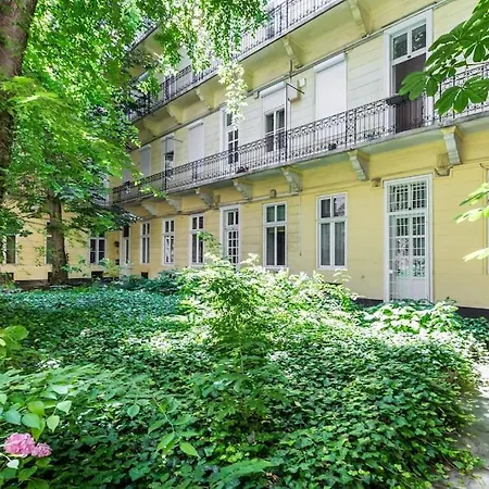 Krudy Gyula Stunning Fancy Downtown Spot With 2 Br Apartment Budapest