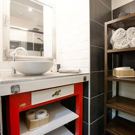 Standard By Hi5 - Bright Place Budapest