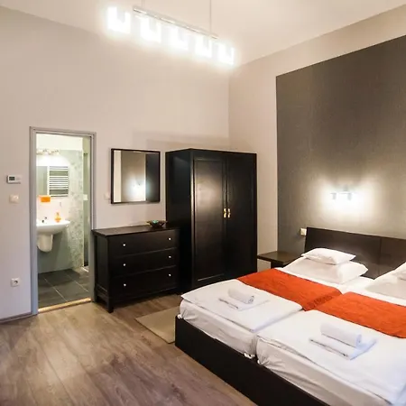 Budapest Rooms Bed And Breakfast Penzion