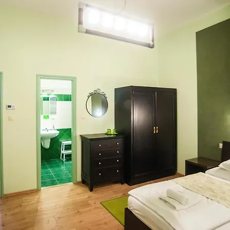 Budapest Rooms Bed And Breakfast Penzion 3*