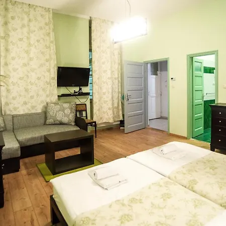 Penzion Budapest Rooms Bed And Breakfast