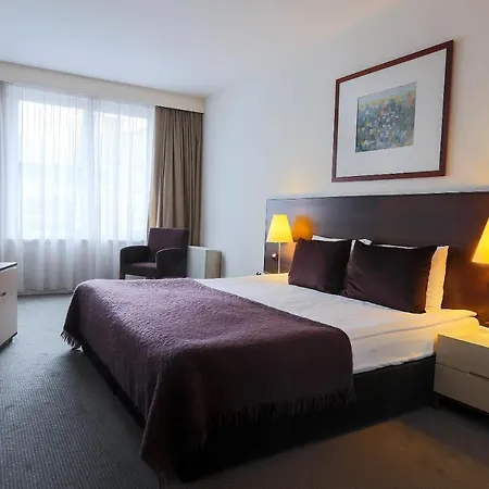 Apartahotel Adina