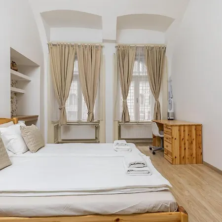 Venus - Oktogon I Apartment *