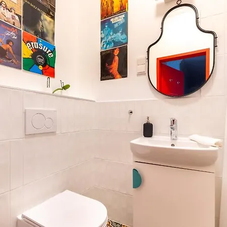 아파트 Huge & Stylish In The Center For Up To 20 People