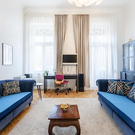 Appartement Court Crossing Budapest
