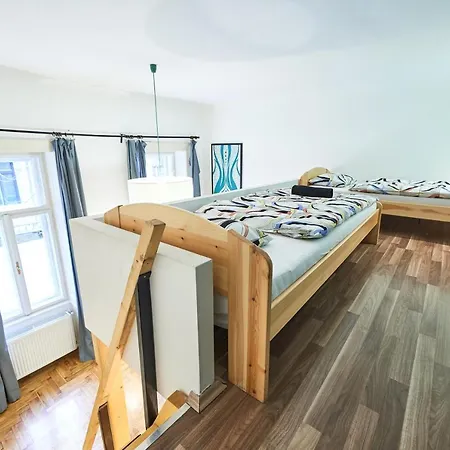 Large For Groups Center Dist. Vii Apartment Budapest