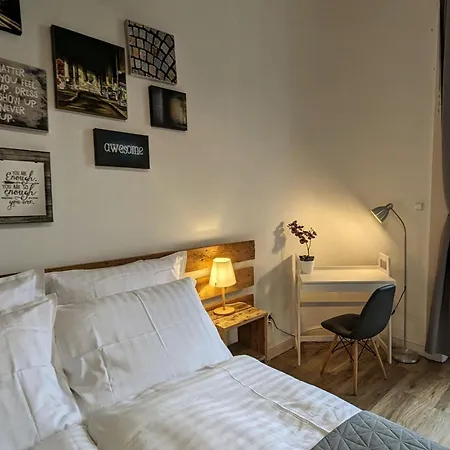 Apartment 3 In The Beautiful Street