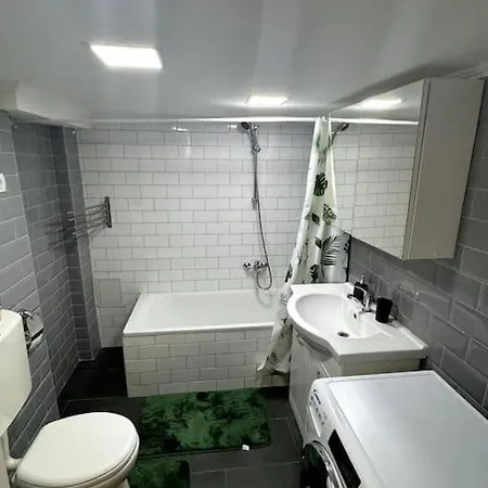 Apartment D40 *