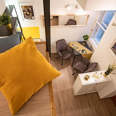 Apartment Corvin Palace For Two Budapest