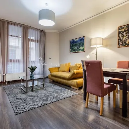 Apartmán Pink Flamingo : Leo Lane Getaway Budapešť
