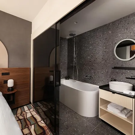 Gin Hotel Budapest