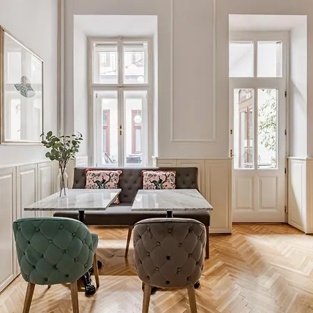 House Beletage-boutique Hotel 3*