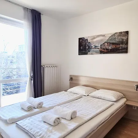 Eliza * Budapest