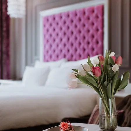 Hotel Aria By Library Collection Budapesta