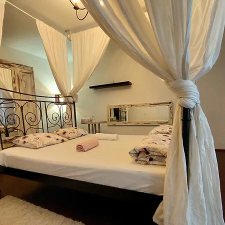 Apartament Purple Romantic
