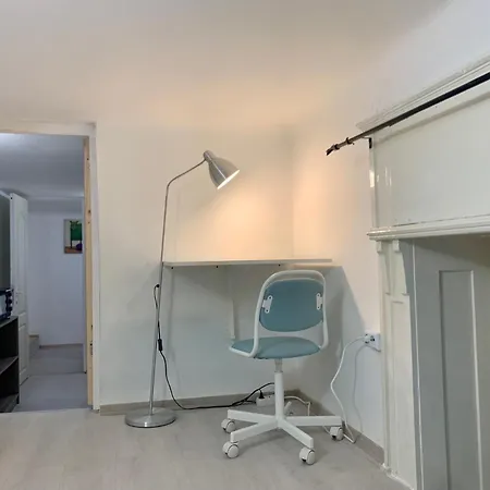 Liszt Ferenc Long-term Budget Apartment Budapest