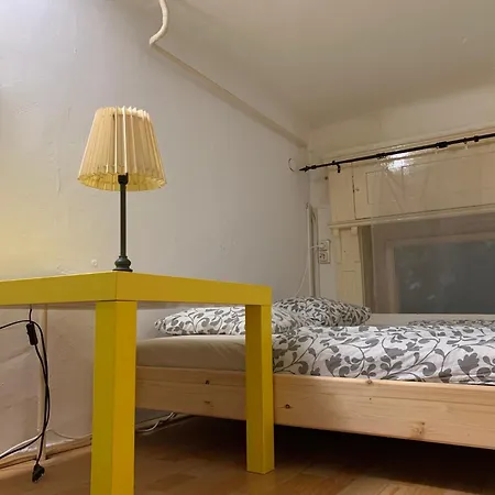 Liszt Ferenc Long-term Budget Apartment *