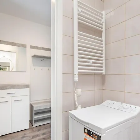 Apartamento Modern Comfy Next To The River