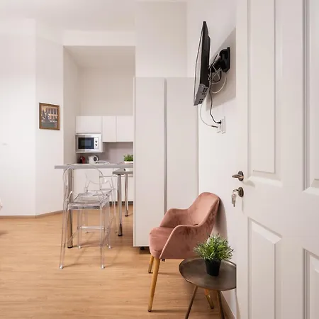 Klauzal Garden City Apartments- Studio K32 Apartment Budapest