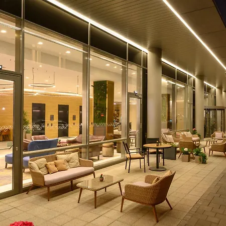 Hotel Hilton Garden Centre 4*