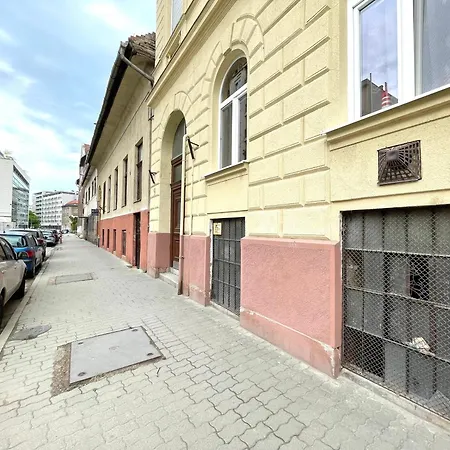Апартаменты Smart Near The Westend City Center Будапешт