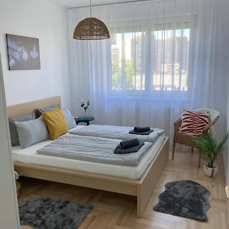 Apartman Zazie With Free Parking Budapest