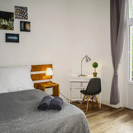 Apartment 3 In The Beautiful Street