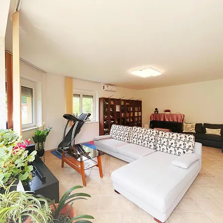 Garden Villa