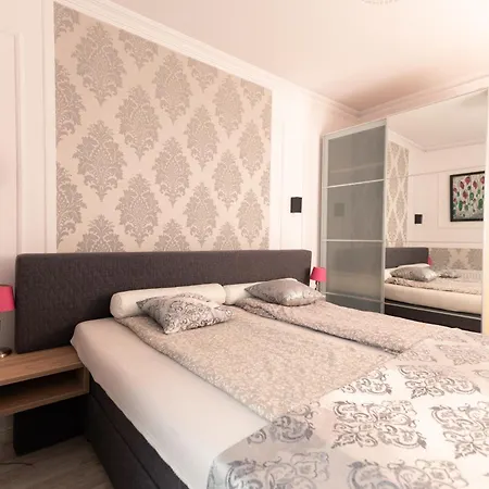 Danube Dwelling Hercegprimas 2 Apartment