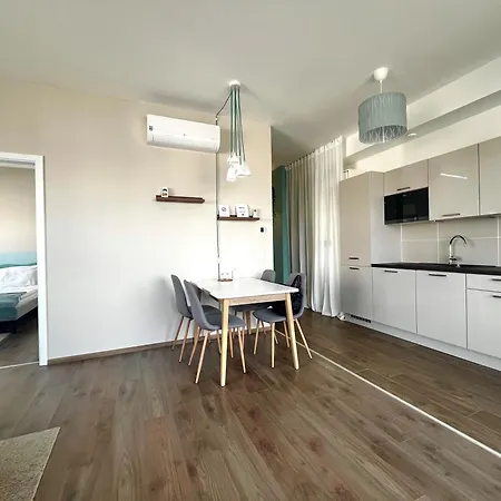 Buda Bay Apartment *