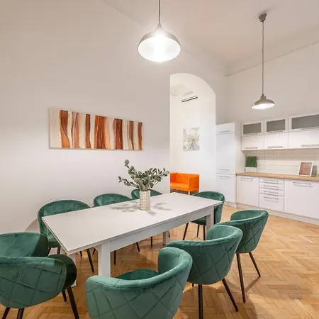 Apartment Fabulous Dream & Retreat Budapest