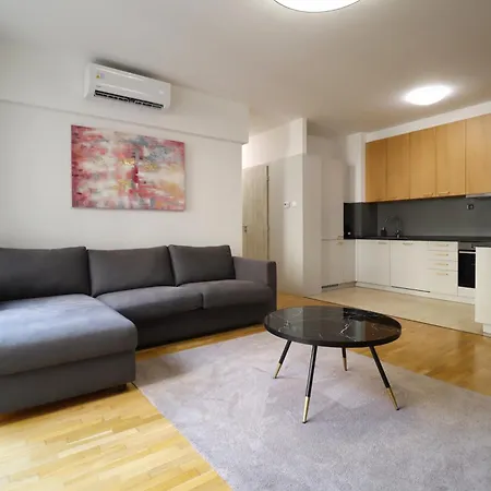 Apartment Kazinczy 2bdr With Ac, Smart Tv