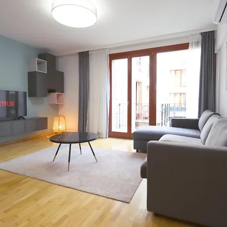 Kazinczy 2bdr With Ac, Smart Tv * Budapest
