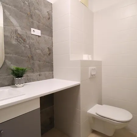 Apartment Kazinczy 2bdr With Ac, Smart Tv
