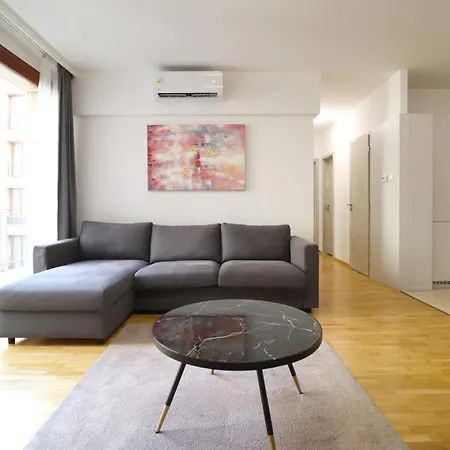 Kazinczy 2bdr With Ac, Smart Tv Apartment *