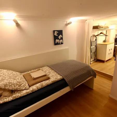 Goldcentral Gozsdu Apartman